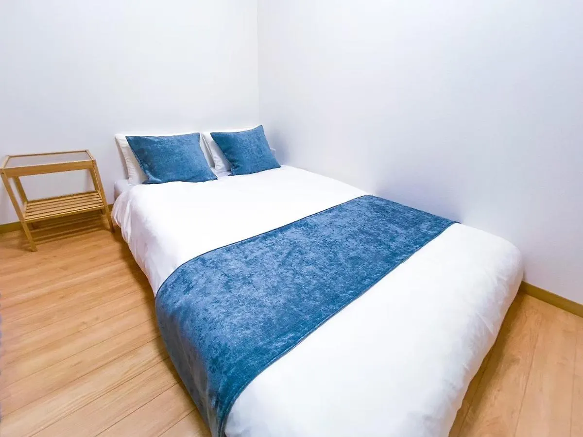 Eaglehome Jr: Two-Story Apartment Near Taoguan Station Osaka Japan