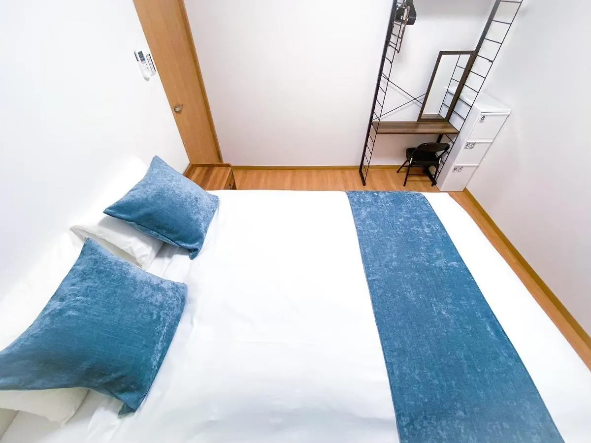 Eaglehome Jr: Two-Story Apartment Near Taoguan Station Osaka 0*,