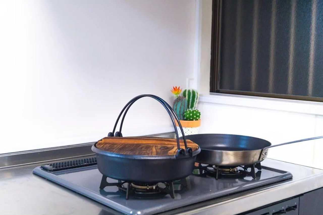 Eaglehome Jr: Two-Story Apartment Near Taoguan Station Osaka 0*,  Japan